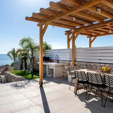 ヴィラ Guest Karin In